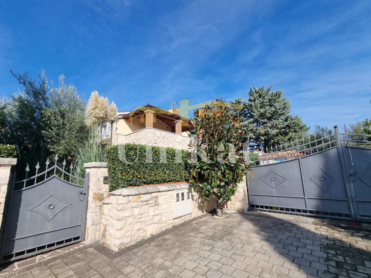 Doppia casa in stile istriano